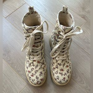 Laura Ashley x Aerosoles Floral Steph Boots
